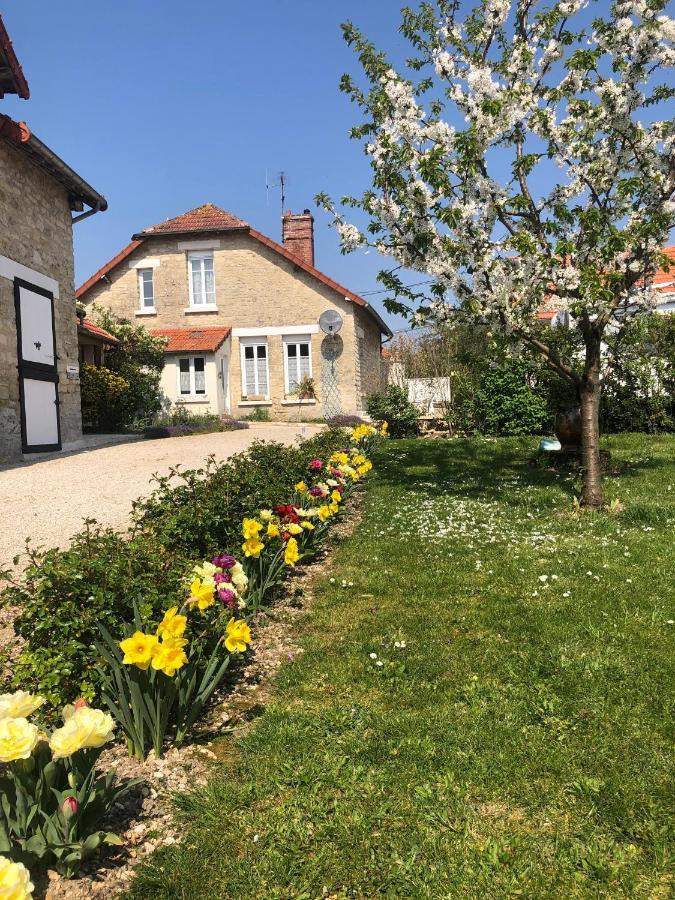 La Besace Bed and Breakfast Sainte-Croix  Εξωτερικό φωτογραφία
